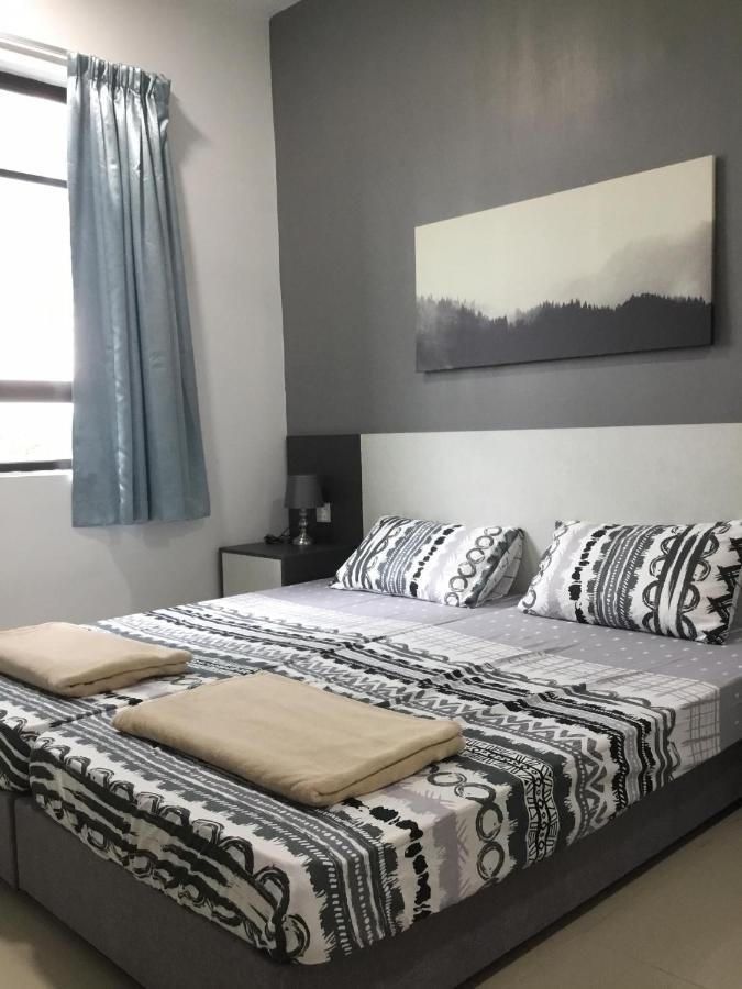 The Meadow Park Apartamento Kampar Exterior foto