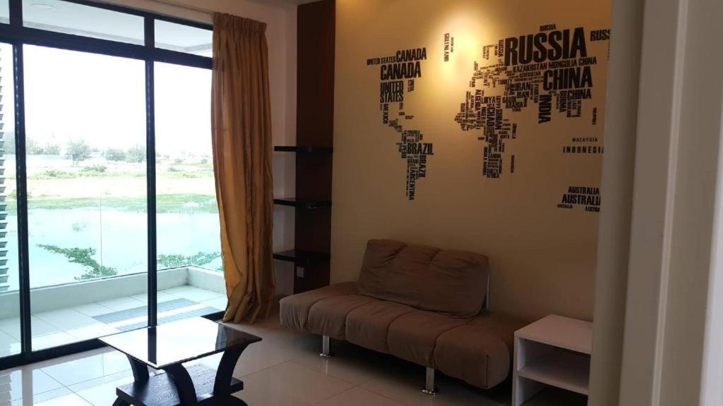 The Meadow Park Apartamento Kampar Exterior foto